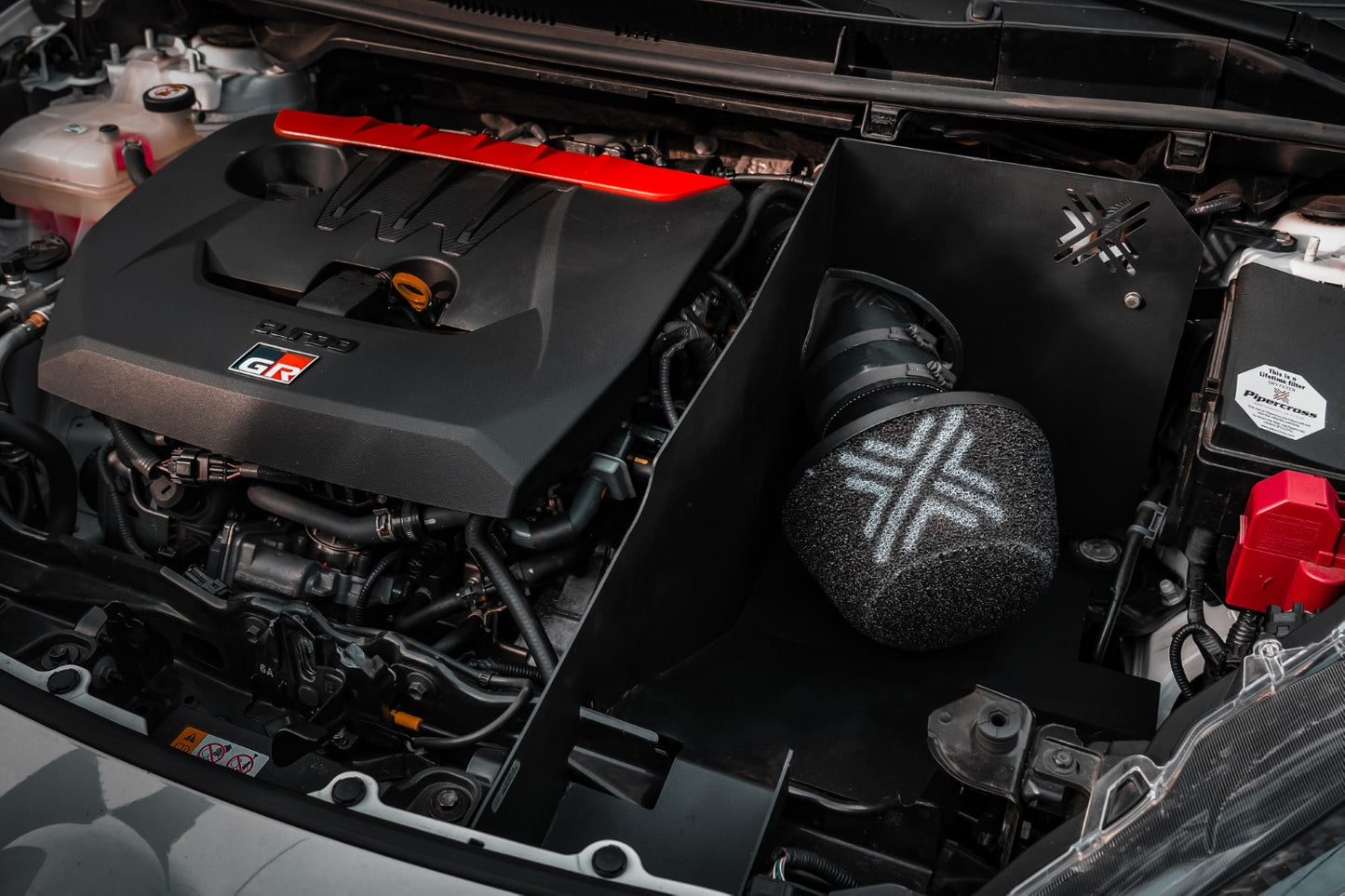 Pipercross Performance Ansaugkit Toyota GR Yaris