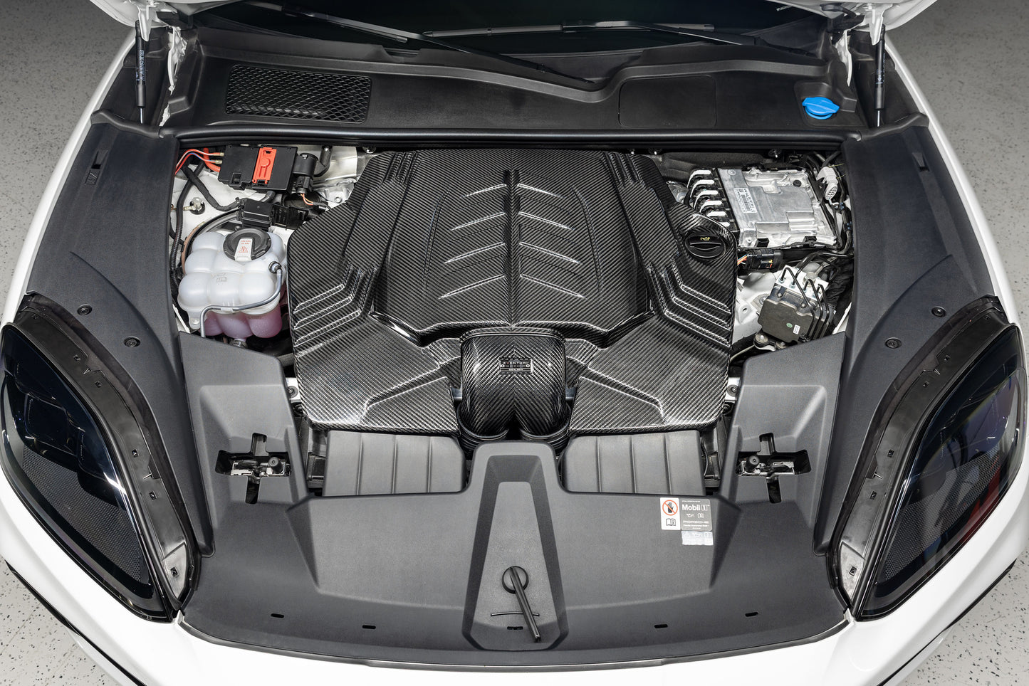 Eventuri Ansaugung Carbon Porsche Cayenne Turbo S GT GTS Facelift 4.0 TFSI V8 EA825