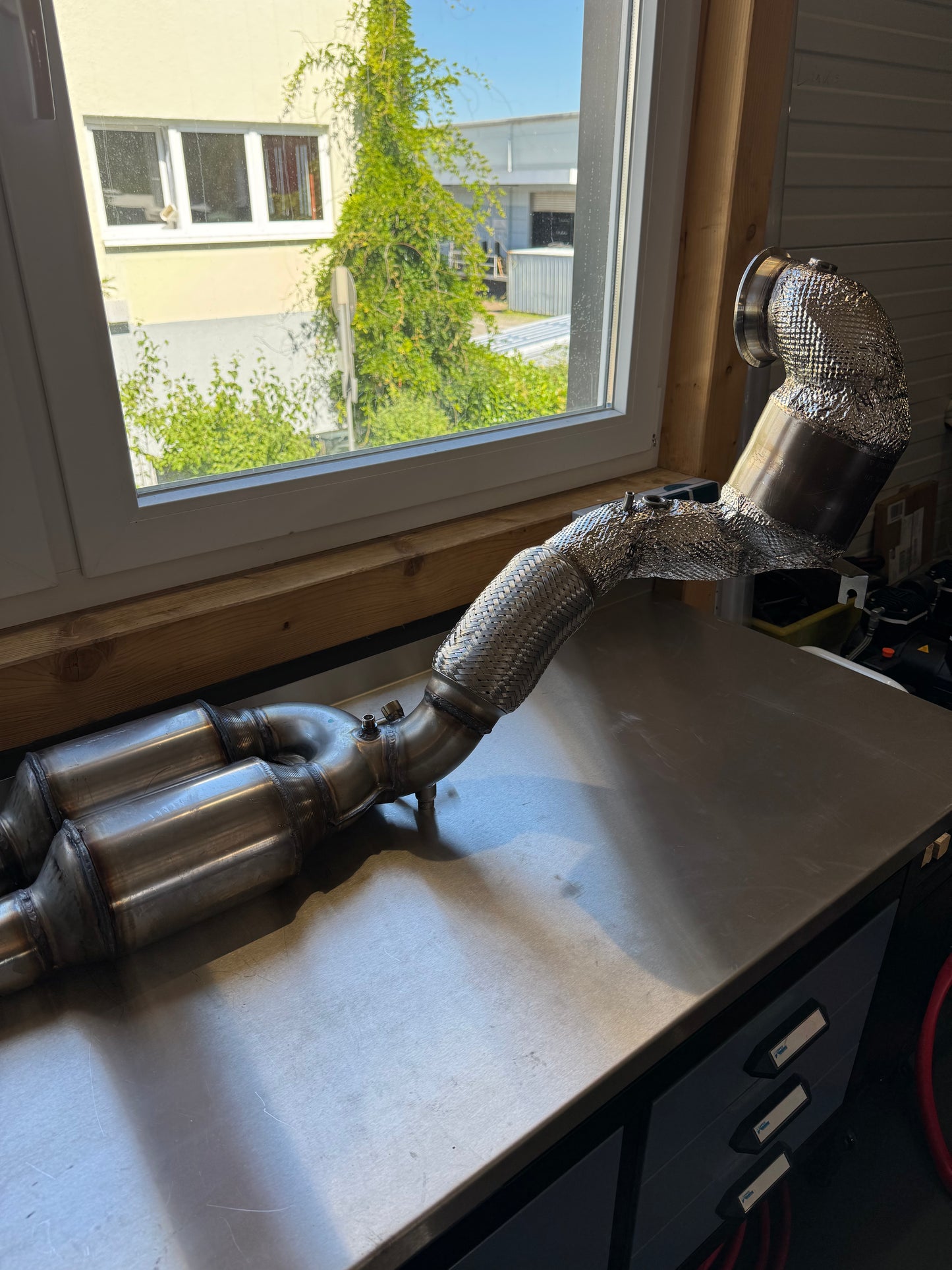 HJS Edelstahl Downpipe Super-Sound-Version VW Golf 8 R